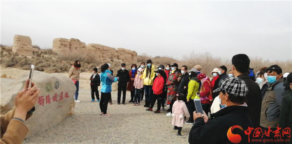 “引客入瓜”開門紅！瓜州迎來(lái)景區(qū)復(fù)工后首個(gè)旅行團(tuán)