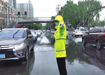 雨情急！多部門聯(lián)動(dòng)疏通保暢