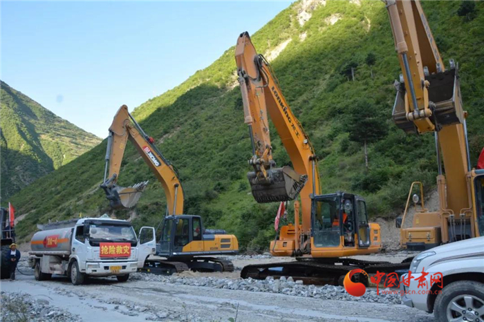 好消息！舟曲縣曲告納鎮(zhèn)至博峪鎮(zhèn)災(zāi)毀公路全線打通  
