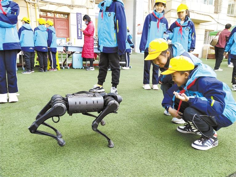 蘭州安西路小學“STEM種子?！苯遗?>
        </a><em>蘭州安西路小學“STEM種子?！苯遗?/em></li>
    <li><a  target=