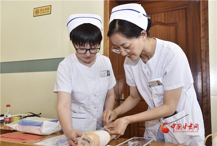 解聘哺乳期女工，違法！法院判決用人單位承擔(dān)雙倍賠償