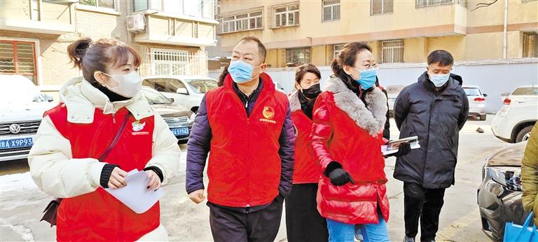【新春走基層】解決雞毛蒜皮 感受社區(qū)“微幸?！?>
        </a><em>【新春走基層】解決雞毛蒜皮 感受社區(qū)“微幸?！?/em></li>
    <li><a  target=