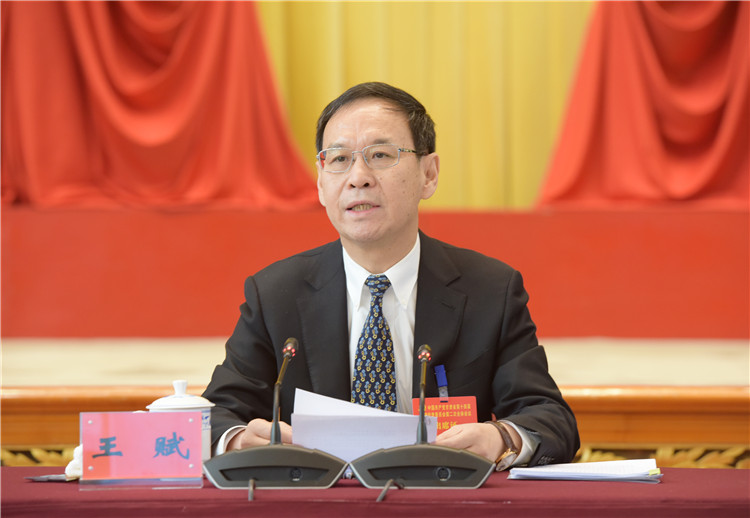 王書記作報(bào)告.jpg