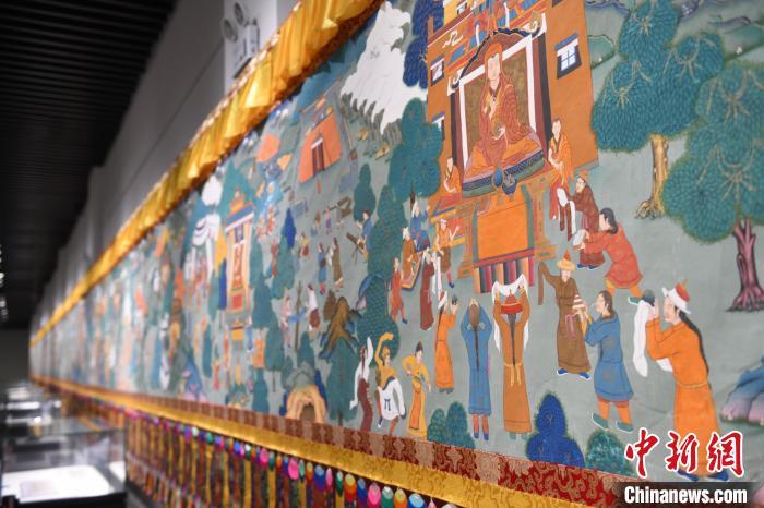 8月20日，“塔影河聲吉祥千年——涼州會(huì)盟暨蘭州與武威文物聯(lián)展”在蘭州市博物館開展。戴文昌 攝